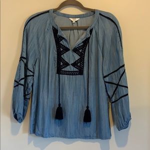 Crown and Ivy Blouse